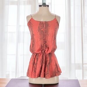 XIA Sleeveless Blouse | SIZE S